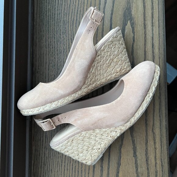 Dune - sand color wedges - size 8 - Picture 1 of 4